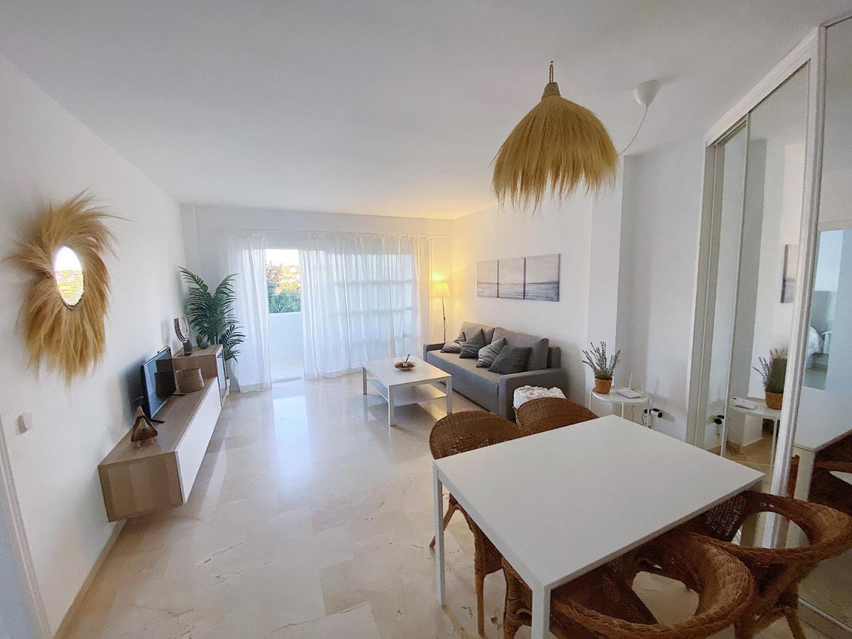 Matchroom Apartamento Con Piscina En Mijas Golf ฟูเอนฮิโรลา ภายนอก รูปภาพ