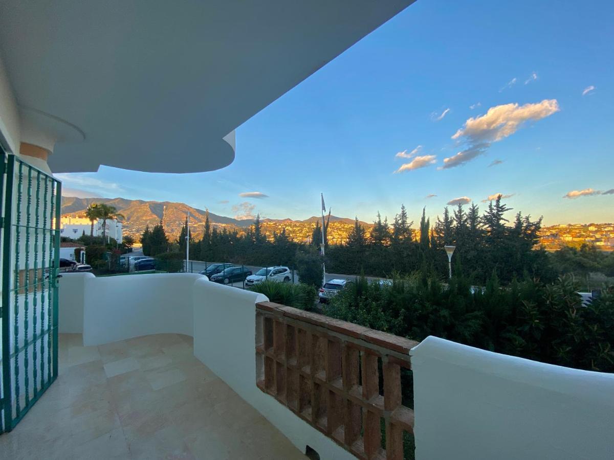 Matchroom Apartamento Con Piscina En Mijas Golf ฟูเอนฮิโรลา ภายนอก รูปภาพ